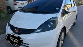 Honda JAzz 2012 1.3 automatic for sale
