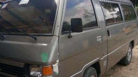 Mitsubishi L300 Van Grey Well Maintained For Sale 