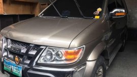 Isuzu Crosswind 2010 model for sale