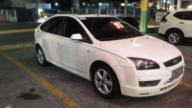 Ford Focus Hatchback 2007 AT White For Sale 