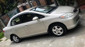 Well-maintained Honda City 2004 for sale