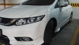 Honda Civic 1.8E Top of the line White For Sale 