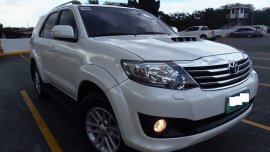 Good as new Toyota Fortuner V 2013 for sale