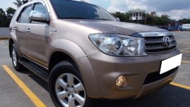Well-kept Toyota Fortuner G 2010 for sale