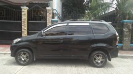 FOR SALE TOYOTA AVANZA 2010 M/T