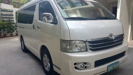 2009 Toyota Hiace Super Grandia for sale