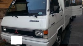 1949 MITSUBISHI L300 fb van for rent. lipatbahay.delivery cargo