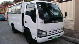 2005 Isuzu NHR for sale