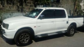 2000 Mitsubishi L200 Endeavor 4x2 Manual for sale