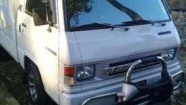 2004 Mitsubishi L300 FB White Truck For Sale 