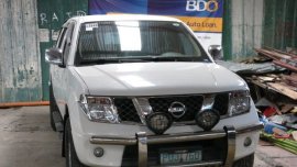 Good as new Nissan Navara Frontier 2011 for sale