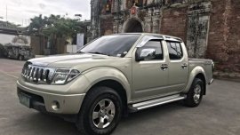 Well-maintained Nissan Navara 2011 for sale