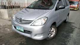 2012 Toyota Innova E Manual Silver SUV For Sale 