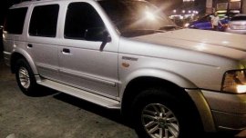 Ford Everest 2005 Well Maintained White For Sale 