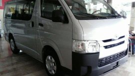 Toyota Hiace 2017 COMMUTER M/T for sale