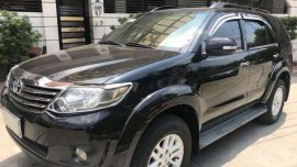 2012 Toyota Fortuner GAS AT Black SUV For Sale 