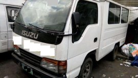 Isuzu Fb body 4gj2 12ft nkr giga 2003 for sale 