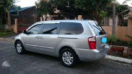 2010 Kia Carnival EX 2.9 CRDi Silver Van For Sale 