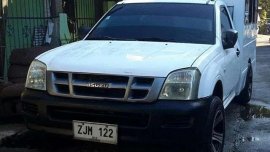 White Isuzu D max for sale