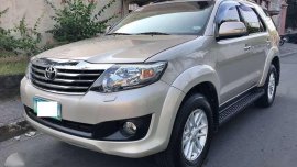 Toyota Fortuner G 2012 AT Gas for sale 