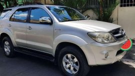 Toyota Fortuner Gas 2005 Automatic Silver For Sale 