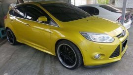 2013 Ford Focus Yellow Hatchback For Sale 