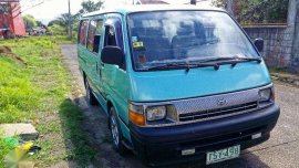 Toyota Hiace commuter van local 1995 FOR SALE