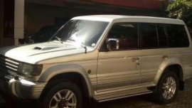 FOR SALE MITSUBISHI Pajero 28 automatic 4x4 1998