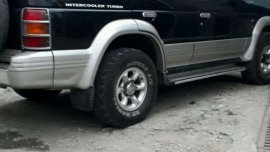 Mitsubishi Pajero 1995 4x4 Manual Black For Sale 