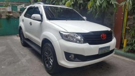 2012 Toyota Fortuner G VVTI AT gas FOR SALE
