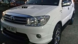 2011 Toyota Fortuner 3.0 V 4x4 Diesel Automatic Financing OK FOR SALE