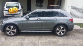 2017 Mercedes BENZ GLC 250 4M AMG Line FOR SALE