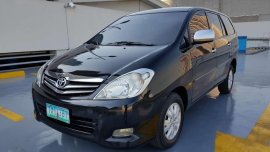 Toyota Innova V 2011 for sale