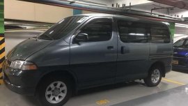 Toyota Grandia Van Japan Gray For Sale 