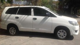 Toyota Land Cruiser and Innova 2013 for sale