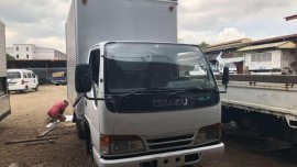 Like New Isuzu Elf for sale