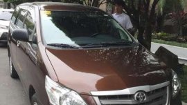 TOYOTA Innova 2015 2500E AUTO DIESEL. for sale