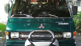 Mitsubishi L300 versa van for sale