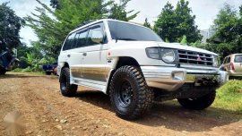 MANUAL 4X4 Pajero Field Master 4M40 for sale 