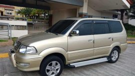 Toyota Revo vx200 Gas 2003 model for sale 