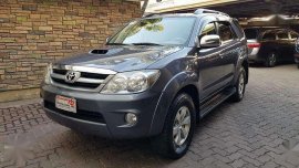 2005 Toyota Fortuner 3.0 V top of the line 4x4 for sale