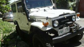 For sale Toyota Land Cruiser fj40 1982