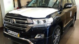 Toyota Land Cruiser VX Dubai Blue AT 2018 Brandnew for sale