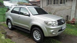 Toyota Fortuner 2.7 Vvti gasoline 2005 model for sale