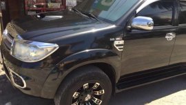 Toyota Fortuner 2011 V 4x4 gensan plate 860k negotiable for sale