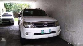 Toyota Fortuner 2.7G gas 2008 for sale 