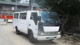 FOR SALE Isuzu Elf nhr sobida fb 4hf1 2011