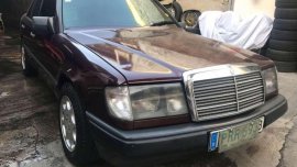Well-maintained Mercedes Benz W124 1986 for sale