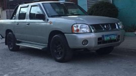 Nissan pick up 2004 for sale 