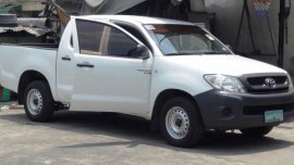 2010 Toyota Hilux Diesel Manual for sale